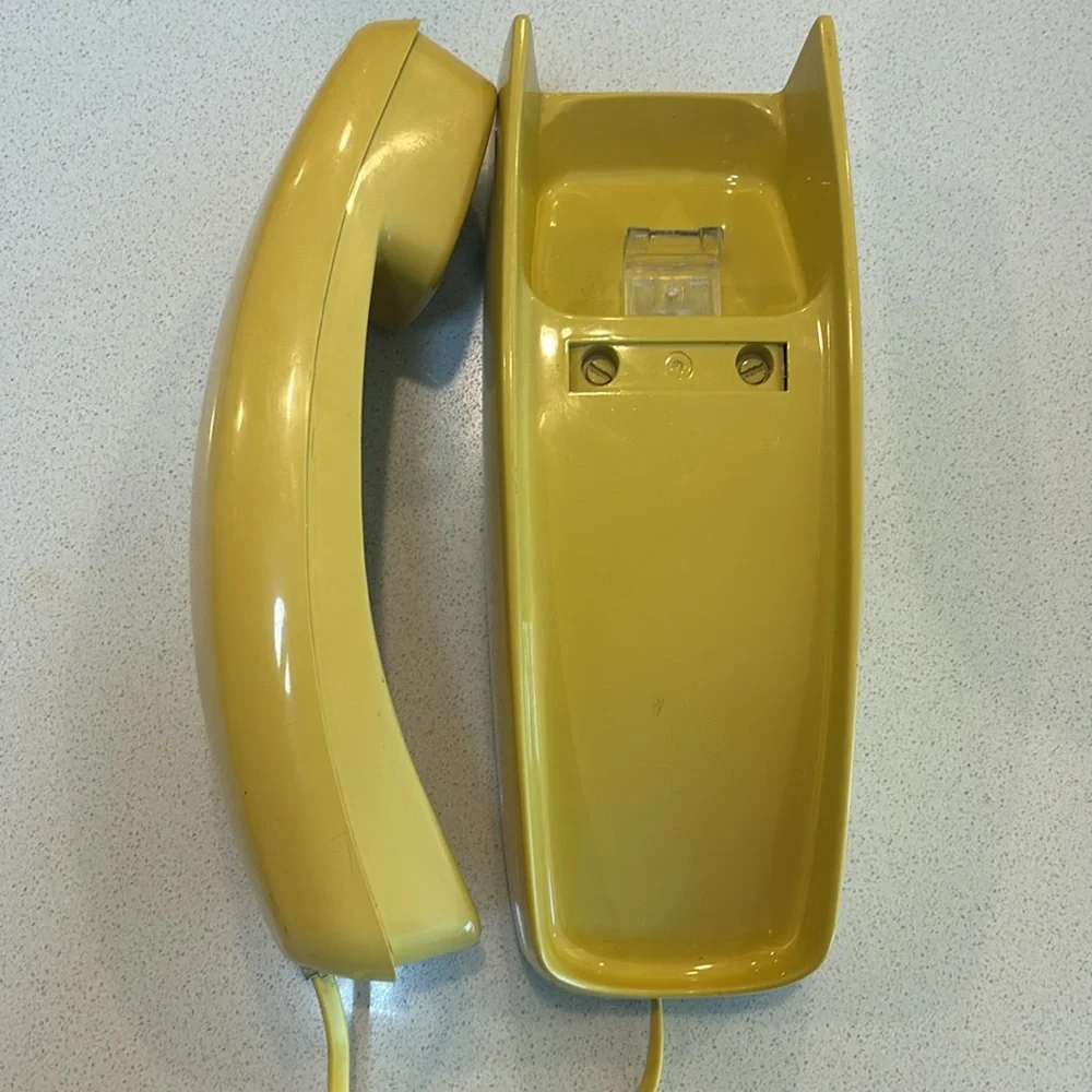 Vintage Western Electric Trimlin Yellow Rotary Wall Mount Phone - Picture 4 of 8